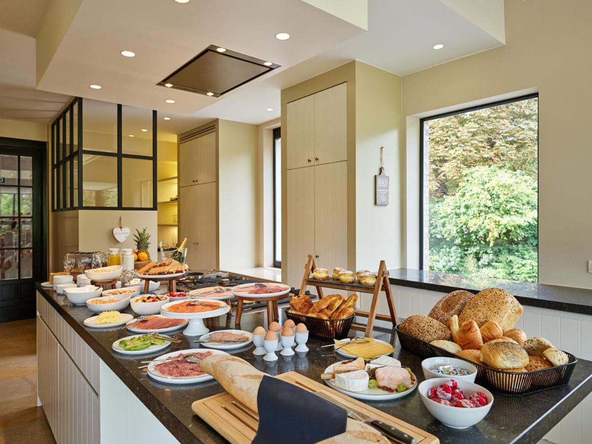 Boutique Hotel Ter Wallen Izegem Luaran gambar
